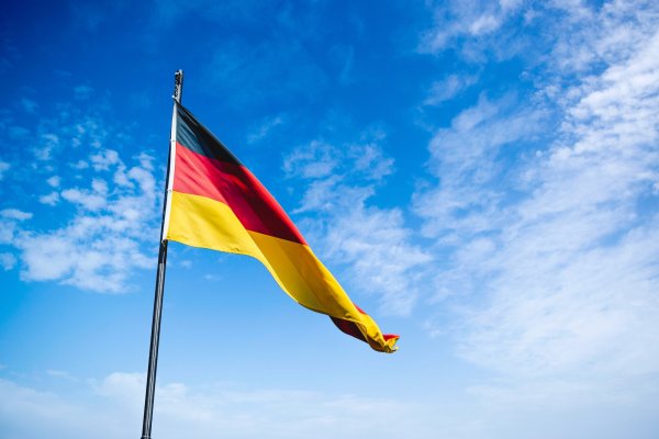 flaga niemiec praca w niemczech