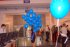 piękne hostessy rozdawały dzieciom balony