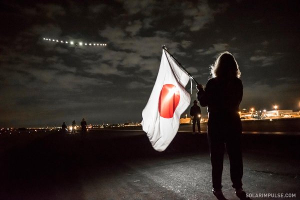 Solar Impulse 2 - start z Japonii
