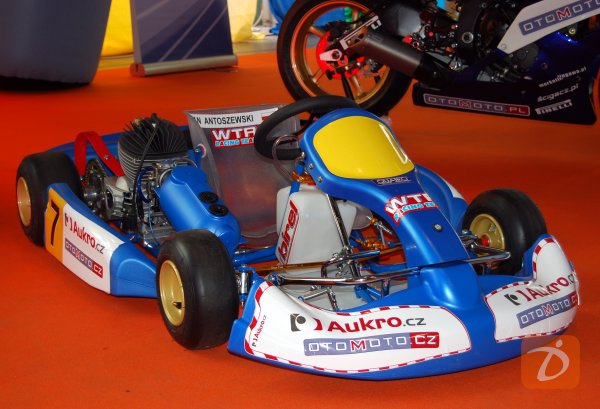 gokart z OtoMoto na Spotkaniu Grupy Allegro 2008