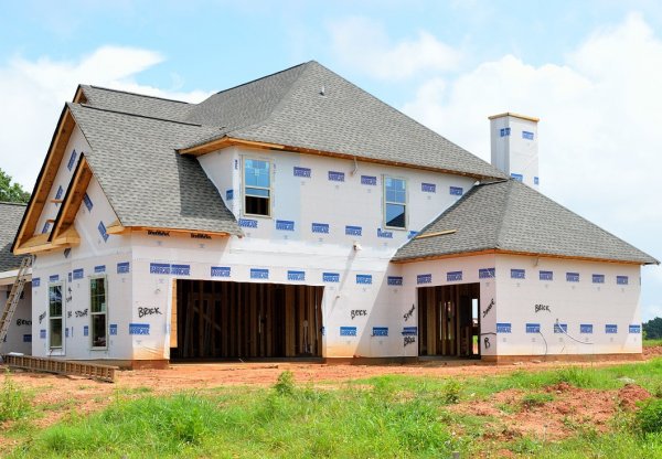 Budowa domu – czy warto zbadać grunt przed planowaną budową wymarzonego domu?