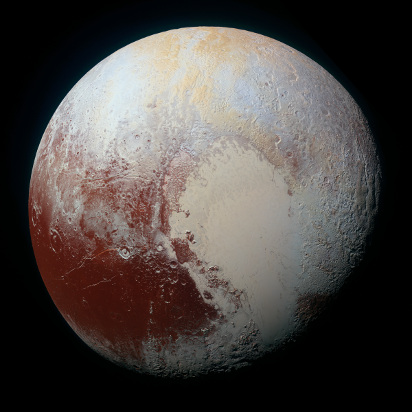 Pluton w kolorze