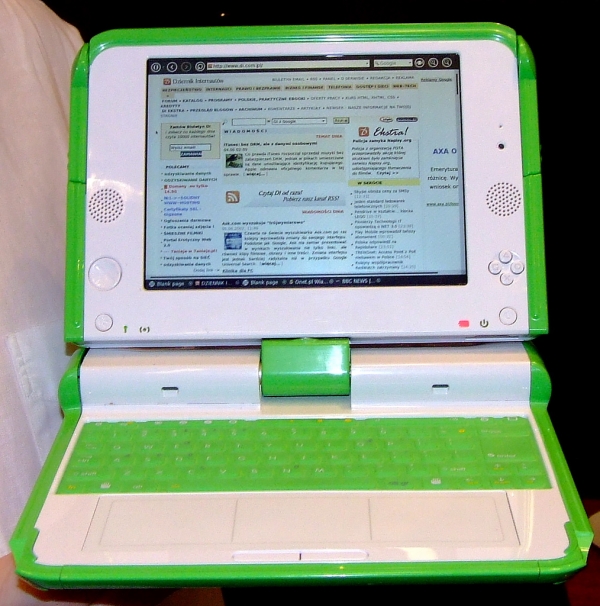 DI na laptopie XO OLPC, fot. Przemek Mugeński