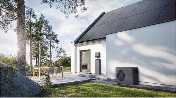 Jak pojemność baterii i wielkość paneli słonecznych wsp&oacute;łpracują, by maksymalizować domową niezależność energetyczną