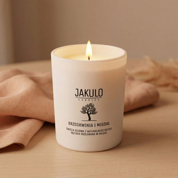 świeca brzoskiwnia i migdał
