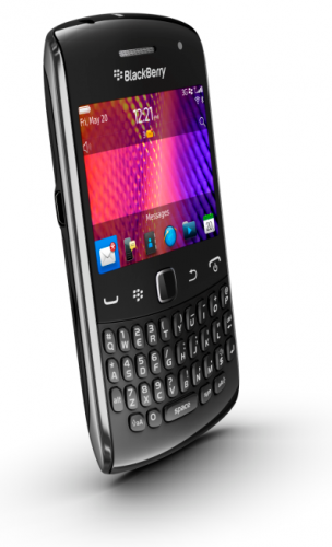 Jeden z nowych smartfonów BlackBerry Curve