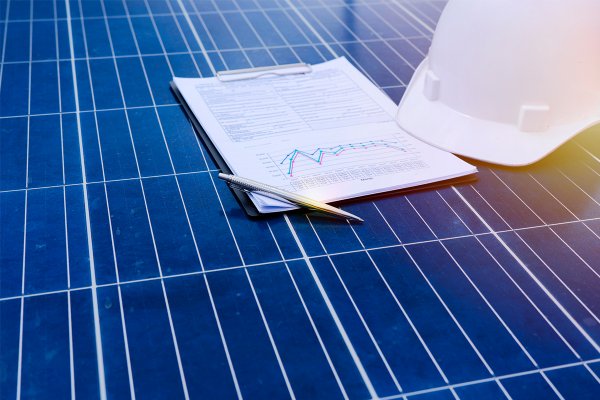 Jak zarabiać na inwestowaniu w panele słoneczne?
