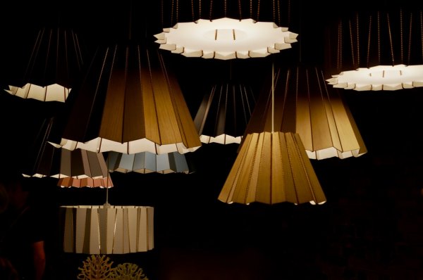 Lampy wiszące do salonu, które odmienią wszystkie wnętrza