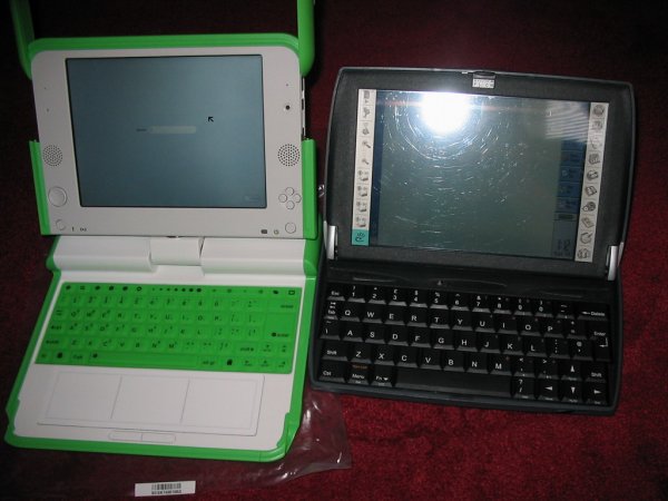 OLPC XO, Psion Netbook