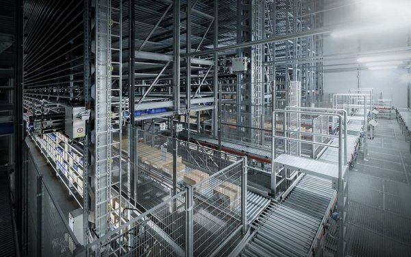 Zautomatyzowany magazyn drobnych części