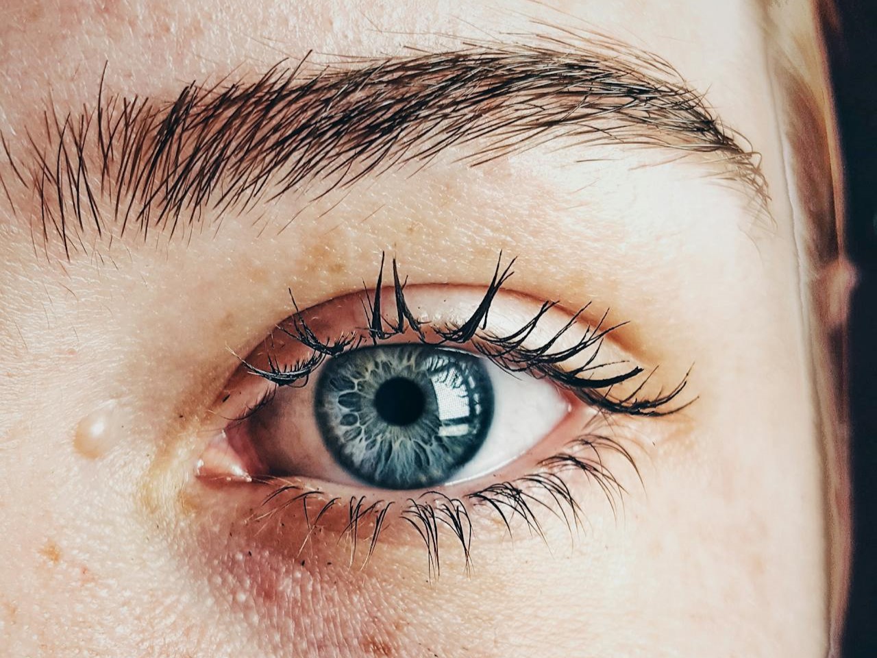 Jak dbać o ochronę oczu podczas prac fizycznych?