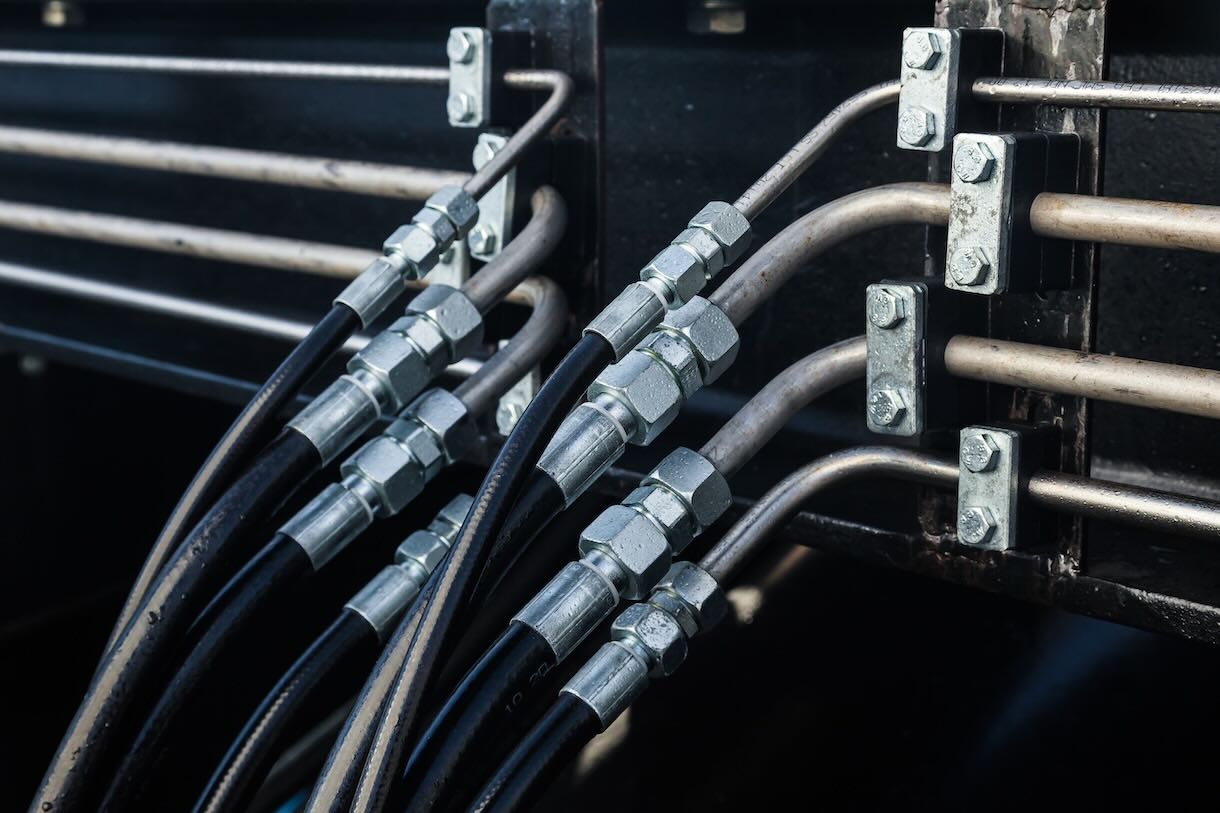 Węże hydrauliczne. Jak wybrać odpowiedni model?