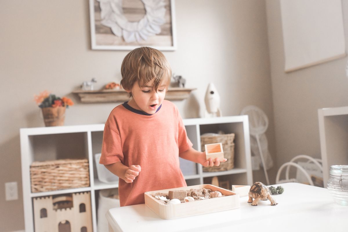 Ekologia w pokoju dziecka: zabawki z drewna