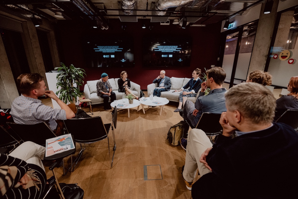 Oferta fotografii eventowej - co to takiego i dlaczego warto skorzystać z usług profesjonalisty?