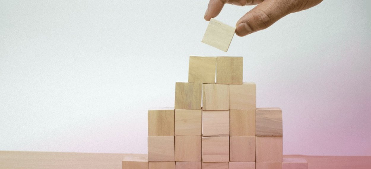 Partner technologiczny czy zwykły wykonawca? Co naprawdę decyduje o powodzeniu projektów IT