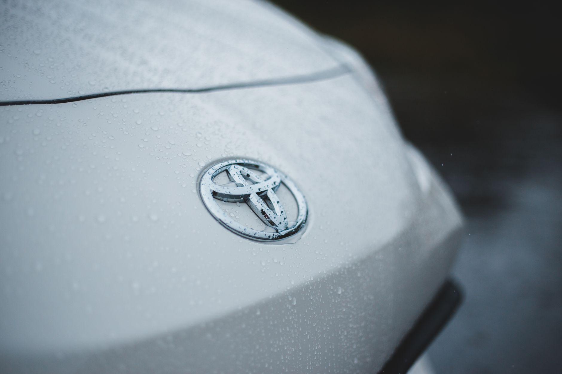 Jak działa leasing samochodów Toyoty i kiedy opłaca się go wybrać dla firmy? toyota, samochód