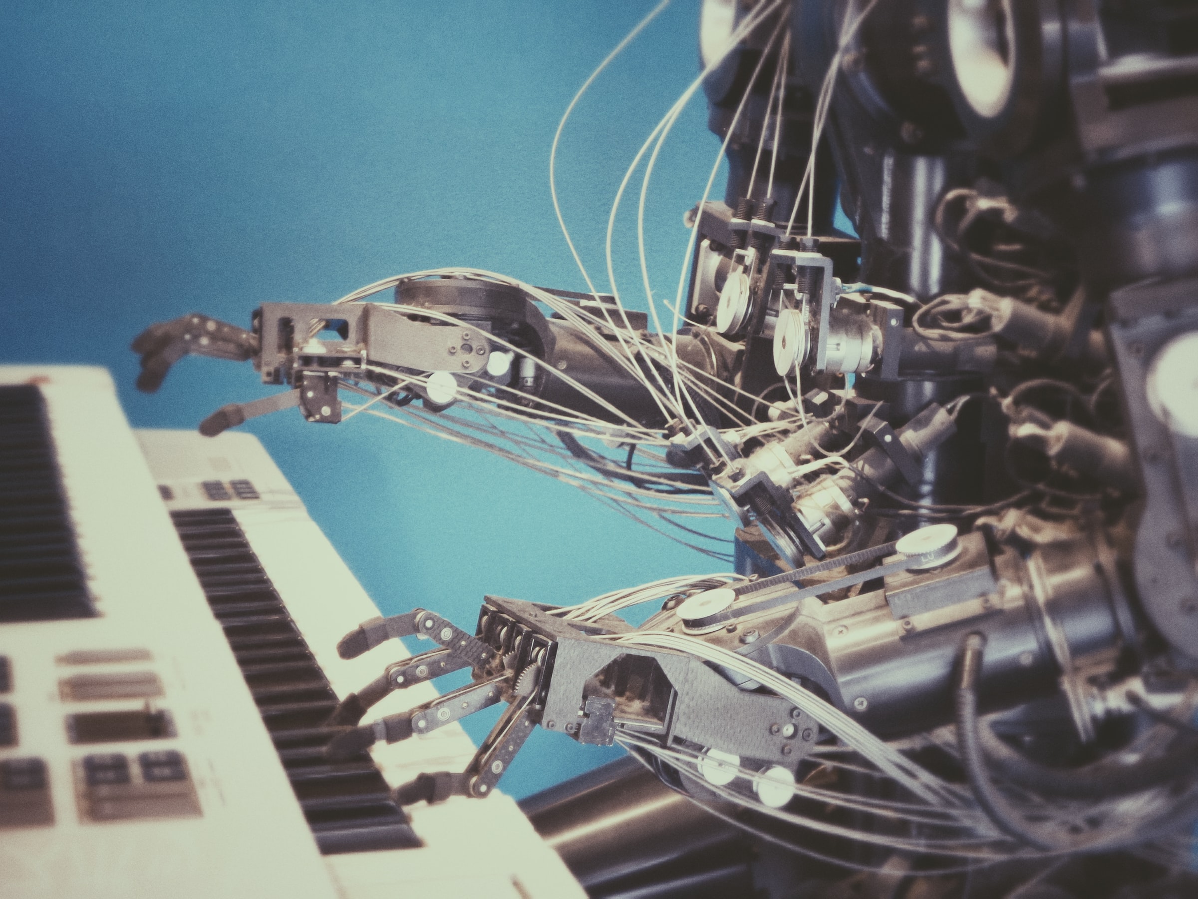 sztuczna inteligencja, pianino, muzyka
