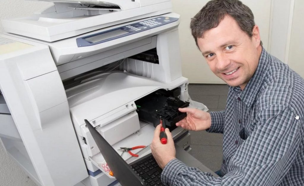 Serwis drukarek - komu powierzyć naprawę drukarki w Warszawie?