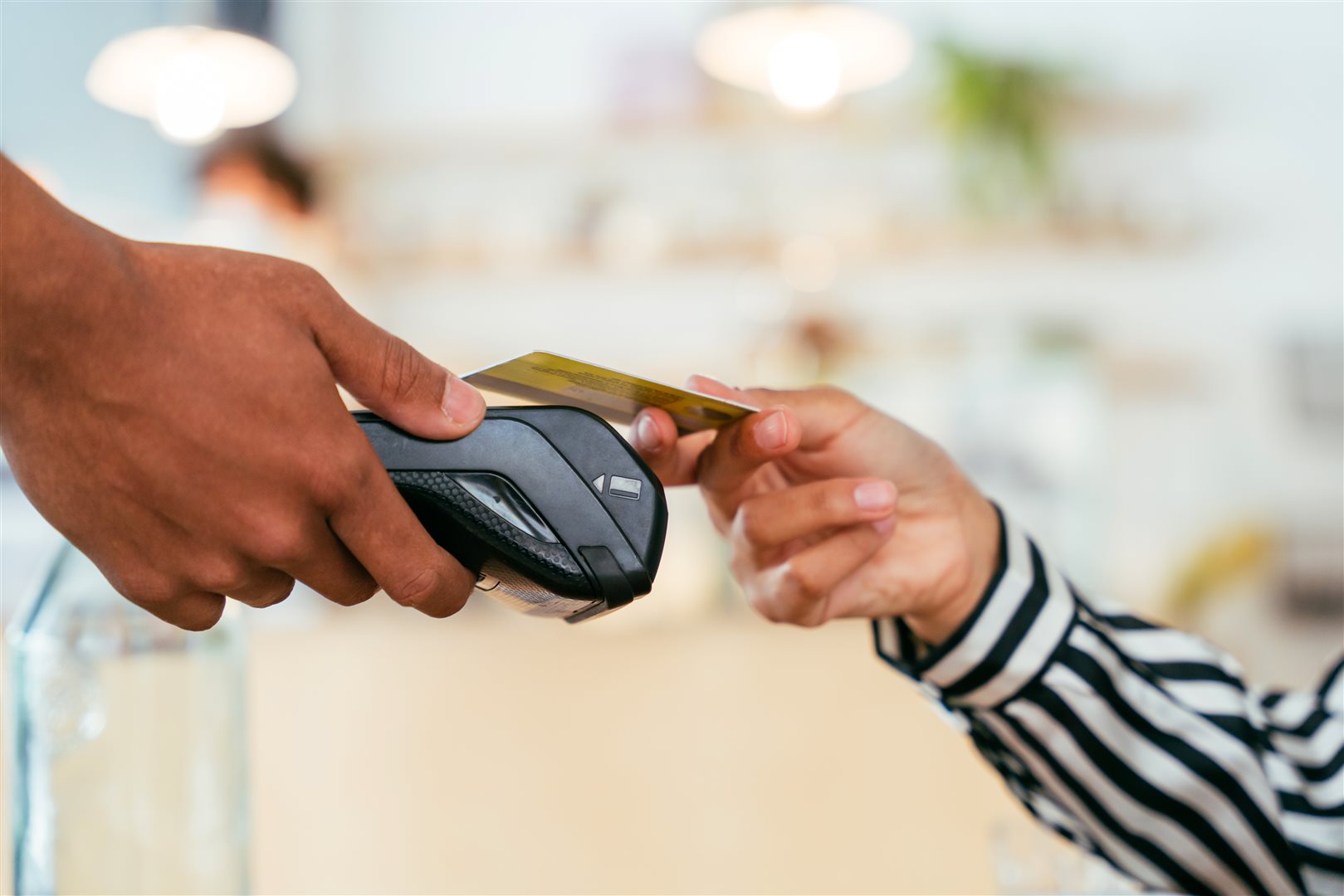 Wybór terminala płatniczego w 2025 roku - przewodnik po najnowszych rozwiązaniach