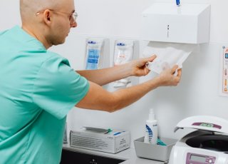 AI w diagnostyce gastroenterologicznej. Jak sztuczna inteligencja zmienia kolonoskopię i ile to znaczy dla pacjenta